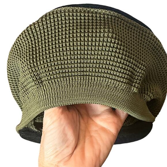 Scottish Tam Blue and Green Plaid Wool Golfing Driving Hat Knit With Pom Pom - Picture 7 of 11